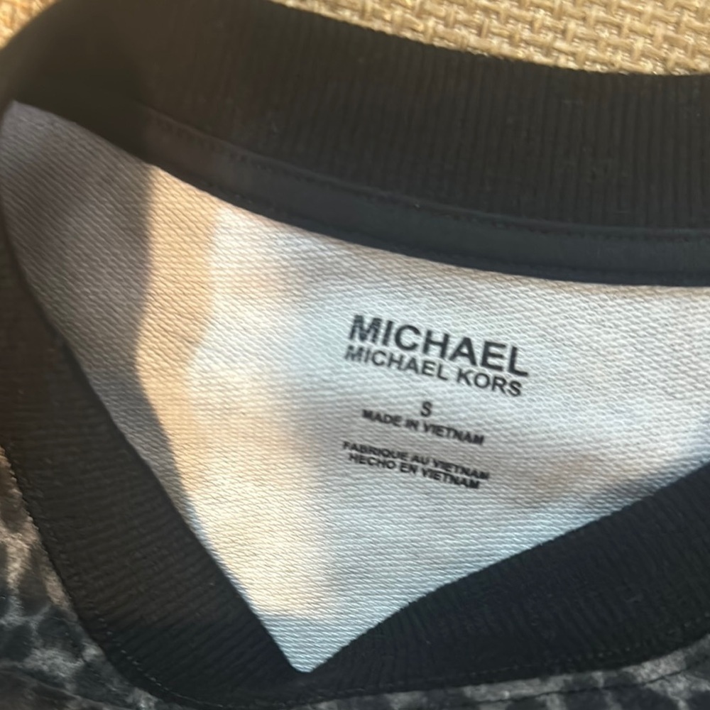Michael Kors Black and Gray Graphic Sweatshirt - Picture 5 of 6